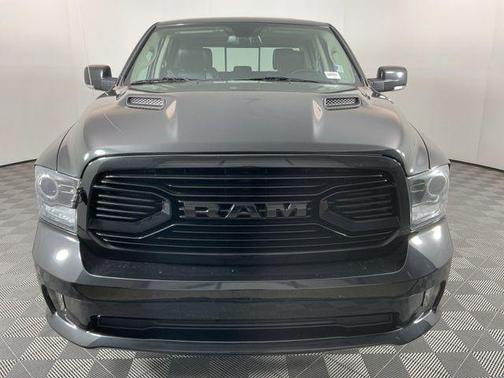 Brilliant Black 2018 RAM 1500 Sport