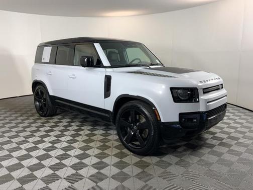 2023 Land Rover Defender 110 V8