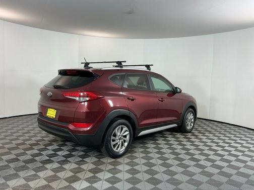 Ruby Wine 2017 Hyundai TUCSON SE