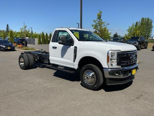 2025 Ford F-350 XL