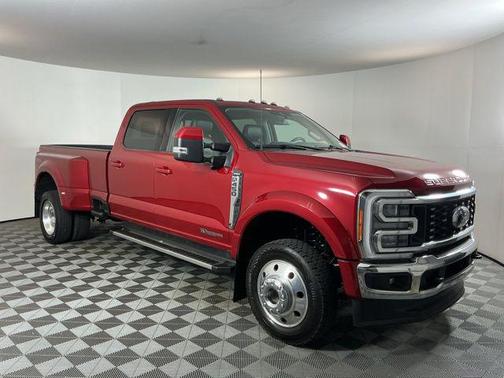 Red 2023 Ford F-450 Lariat