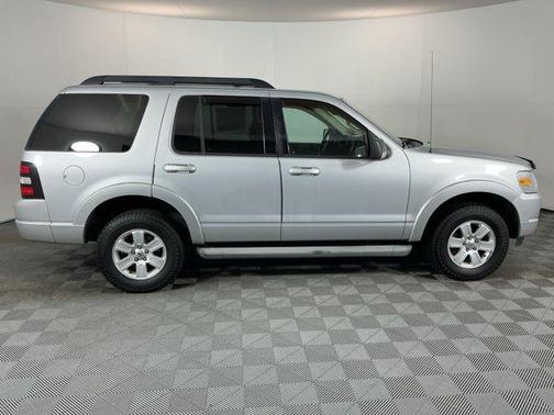 2010 Ford Explorer XLT