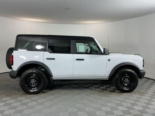 Oxford White 2026 Ford Bronco Big Bend