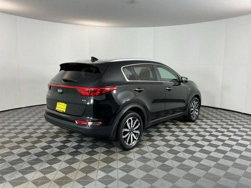 Black Cherry 2017 Kia Sportage EX