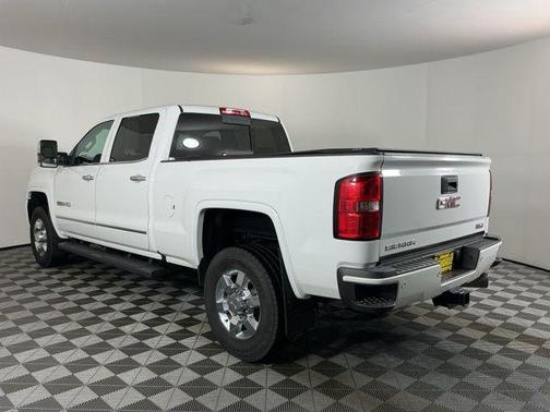 2016 GMC Sierra 2500 SLT