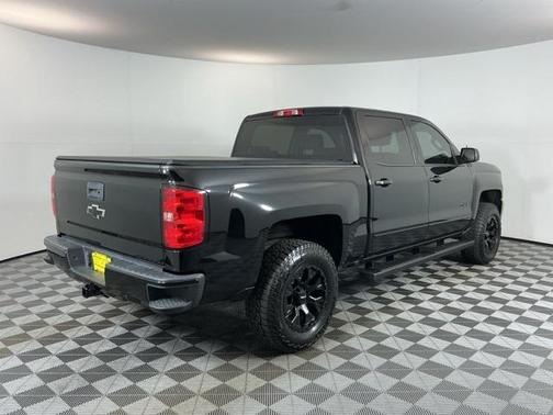 2017 Chevrolet Silverado 1500 2LT