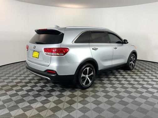 2017 Kia Sorento EX
