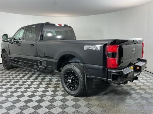 2025 Ford F-350 Lariat