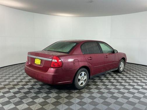 2004 Chevrolet Malibu Base