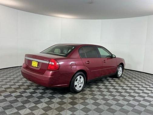 2004 Chevrolet Malibu Base