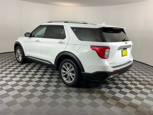 Photo 5 of 32 of 2020 Ford Explorer Limited