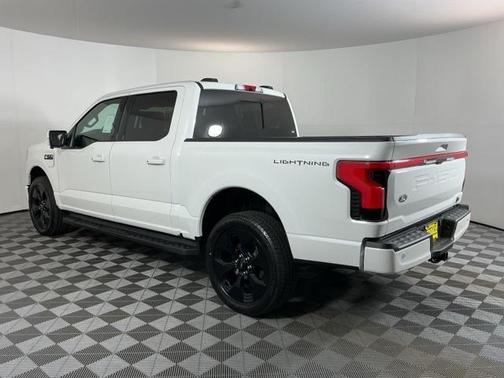 2025 Ford F-150 Lightning Platinum