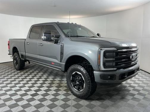 2025 Ford F-350 Platinum