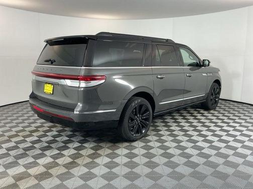 2024 Lincoln Navigator Black Label