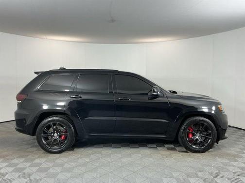 Diamond Black 2017 Jeep Grand Cherokee SRT