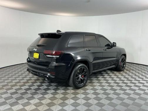 Diamond Black 2017 Jeep Grand Cherokee SRT