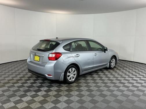 2012 Subaru Impreza 2.0i