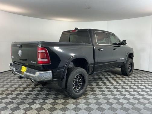 Diamond Black Crystal Pearlcoat 2020 RAM 1500 Longhorn