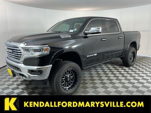 Diamond Black Crystal Pearlcoat 2020 RAM 1500 Longhorn