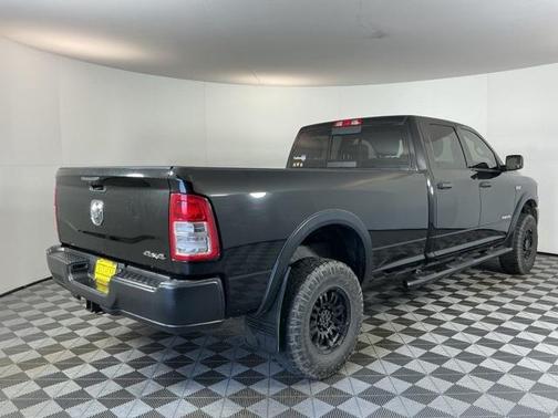 2020 RAM 2500 Tradesman Crew Cab 4X4 8' Box