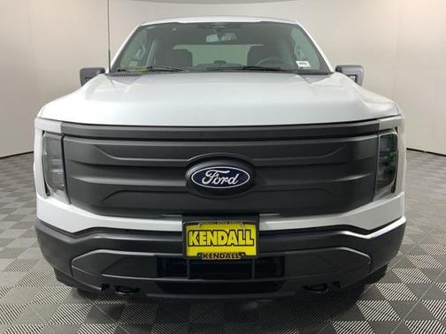 2025 Ford F-150 Lightning Pro
