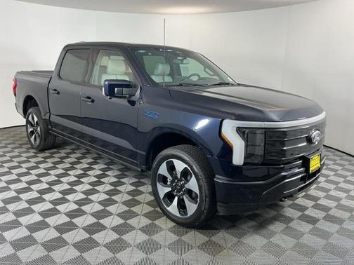 2025 Ford F-150 Lightning Platinum