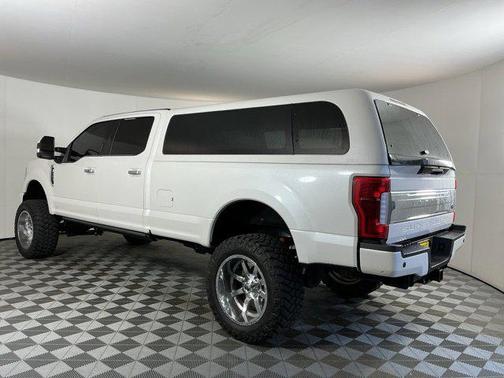 White Platinum Clearcoat Metallic 2019 Ford F-350 Platinum