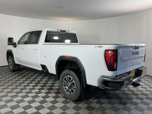 2024 GMC Sierra 3500 SLE
