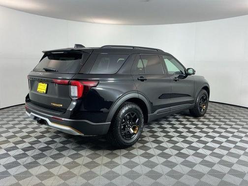 Agate Black Metallic 2026 Ford Explorer Tremor