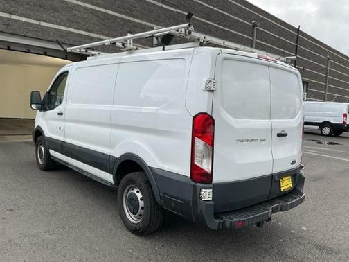 2017 Ford Transit-250 Base