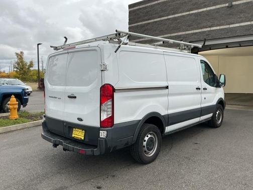 2017 Ford Transit-250 Base