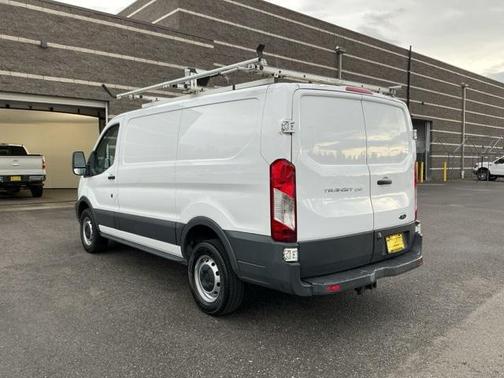 2017 Ford Transit-250 Base
