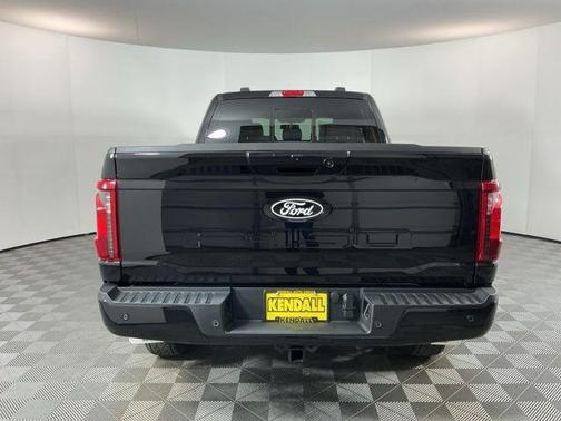 Agate Black Metallic 2026 Ford F-150 XLT