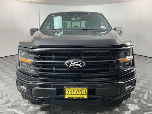 Agate Black Metallic 2026 Ford F-150 XLT