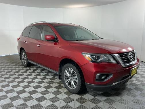2018 Nissan Pathfinder S