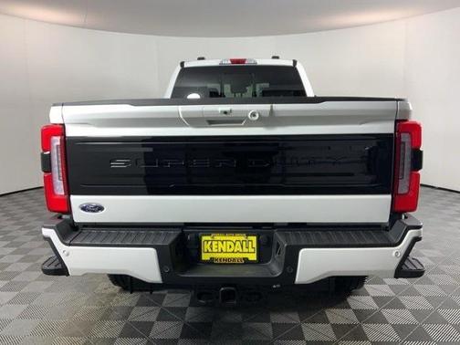 2025 Ford F-350 Platinum