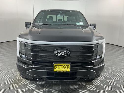 2025 Ford F-150 Lightning Platinum