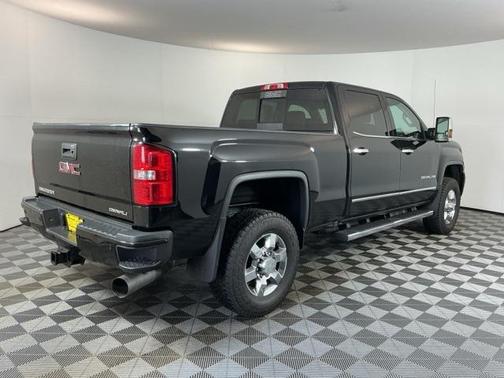 2019 GMC Sierra 3500 Denali