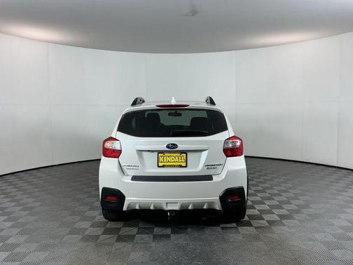 Crystal White Pearl 2016 Subaru Crosstrek 2.0i Limited