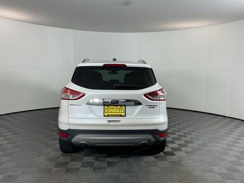 White Platinum Clearcoat Metallic 2016 Ford Escape Titanium