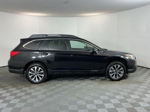 Crystal Black Silica 2016 Subaru Outback 2.5i Limited