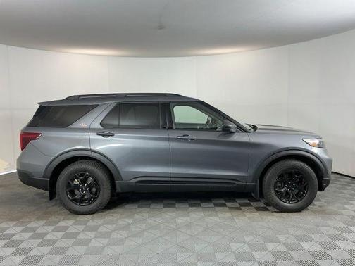 Carbonized Gray Metallic 2022 Ford Explorer Timberline