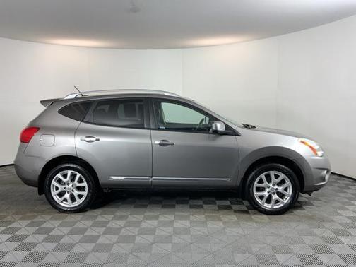 2012 Nissan Rogue SV w/SL Pkg