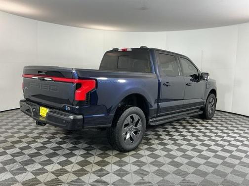 2023 Ford F-150 Lightning LARIAT