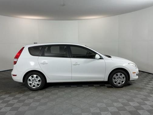 2011 Hyundai Elantra Touring GLS