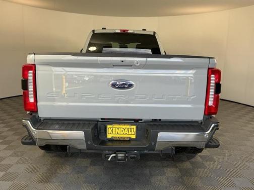 2025 Ford F-450 Lariat