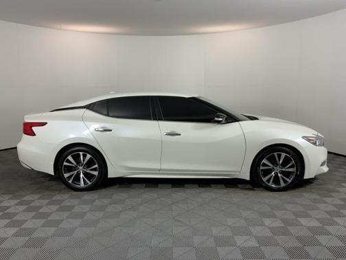 2017 Nissan Maxima 3.5 SV