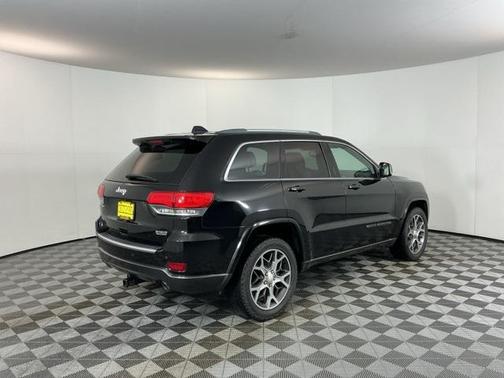 2018 Jeep Grand Cherokee Sterling Edition