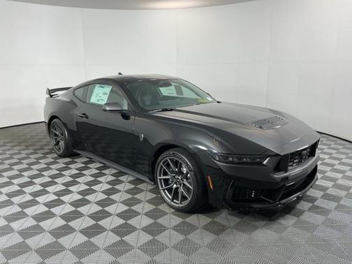 2025 Ford Mustang Dark Horse Fastback