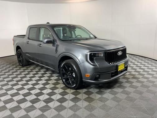 2025 Ford Maverick Lobo Standard